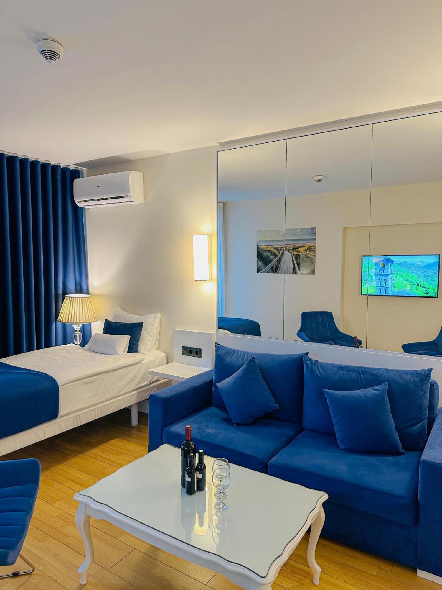 Batumi High View Hotel Екстериор снимка