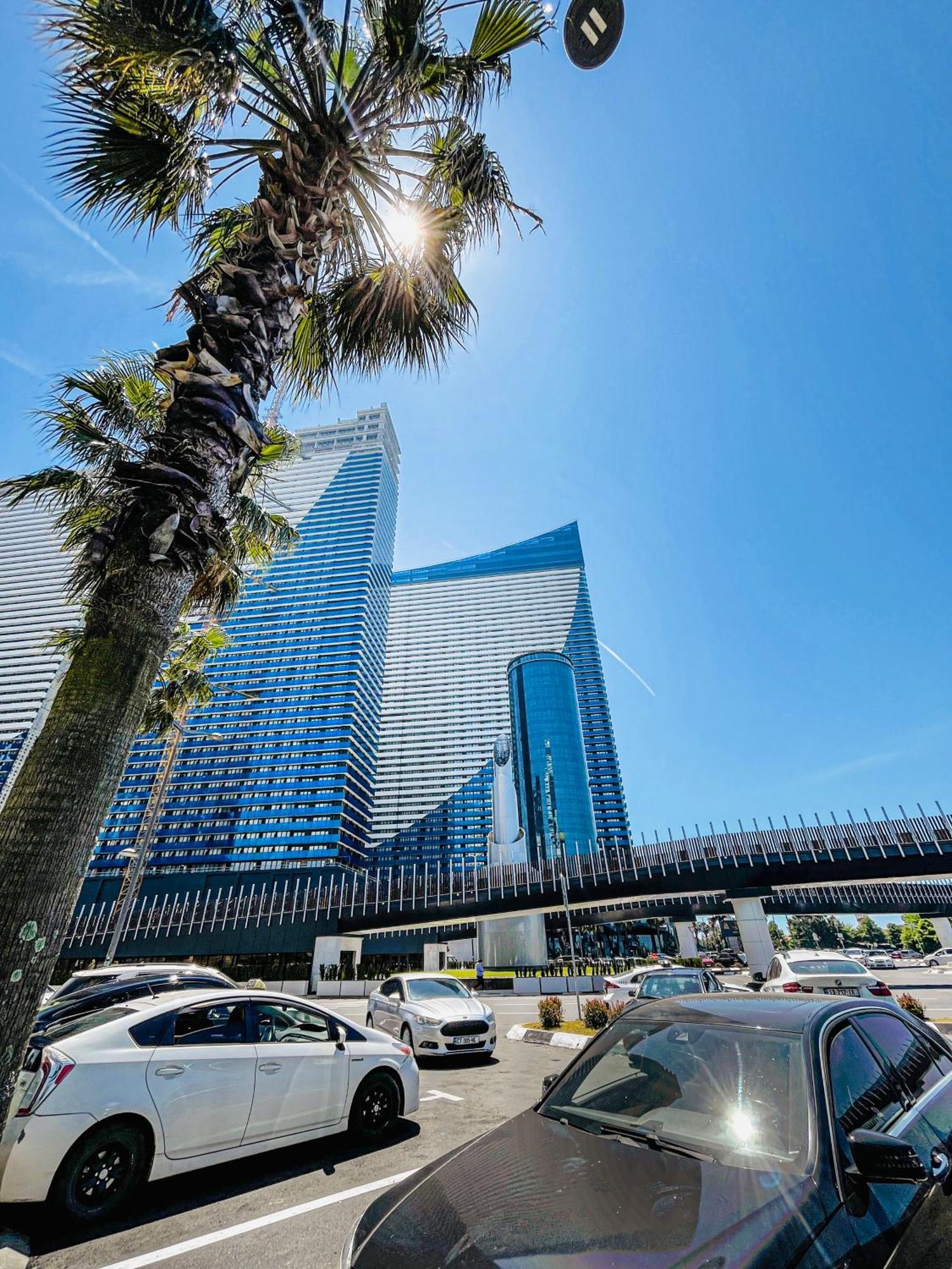 Batumi High View Hotel Екстериор снимка