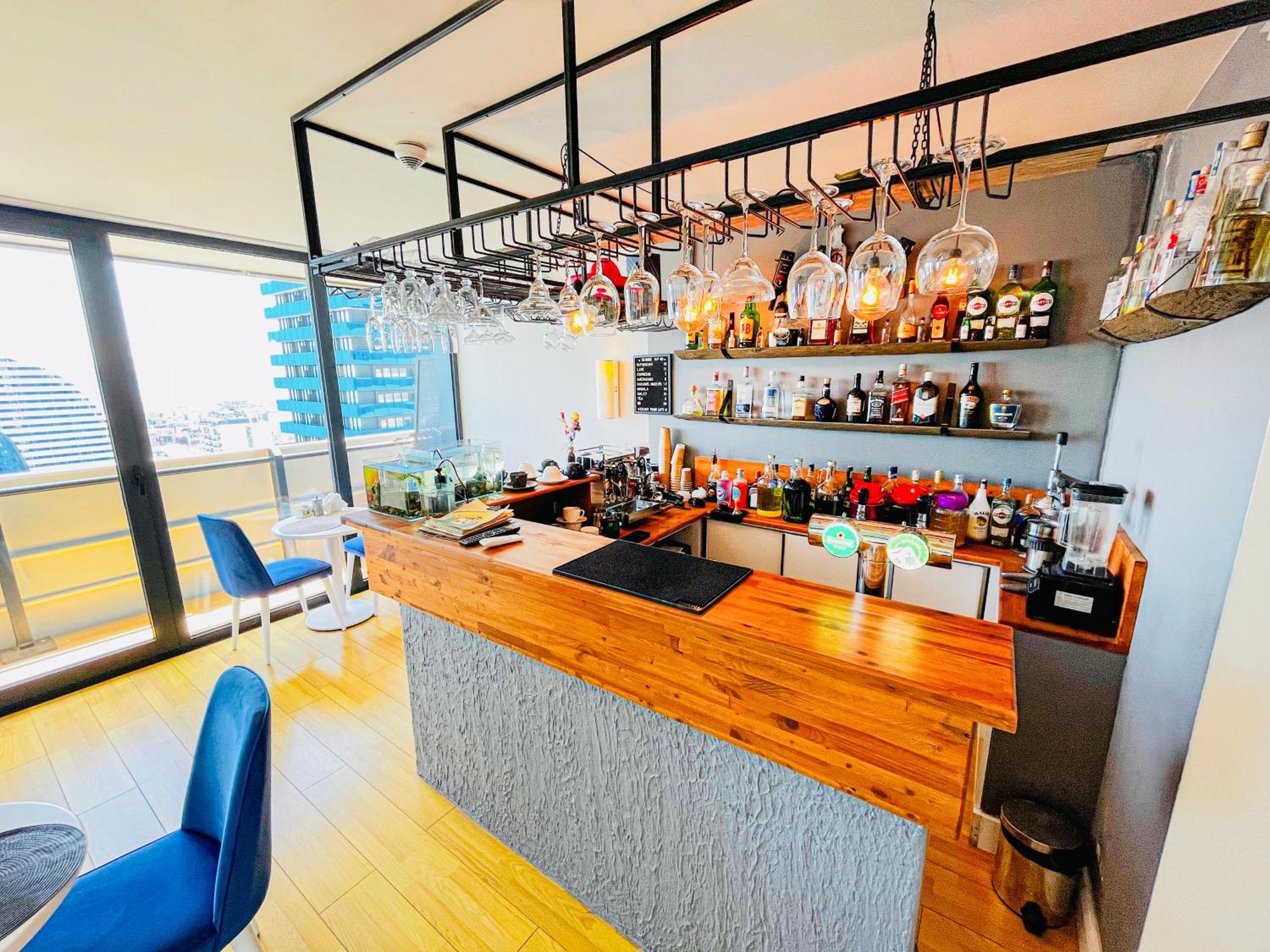 Batumi High View Hotel Екстериор снимка